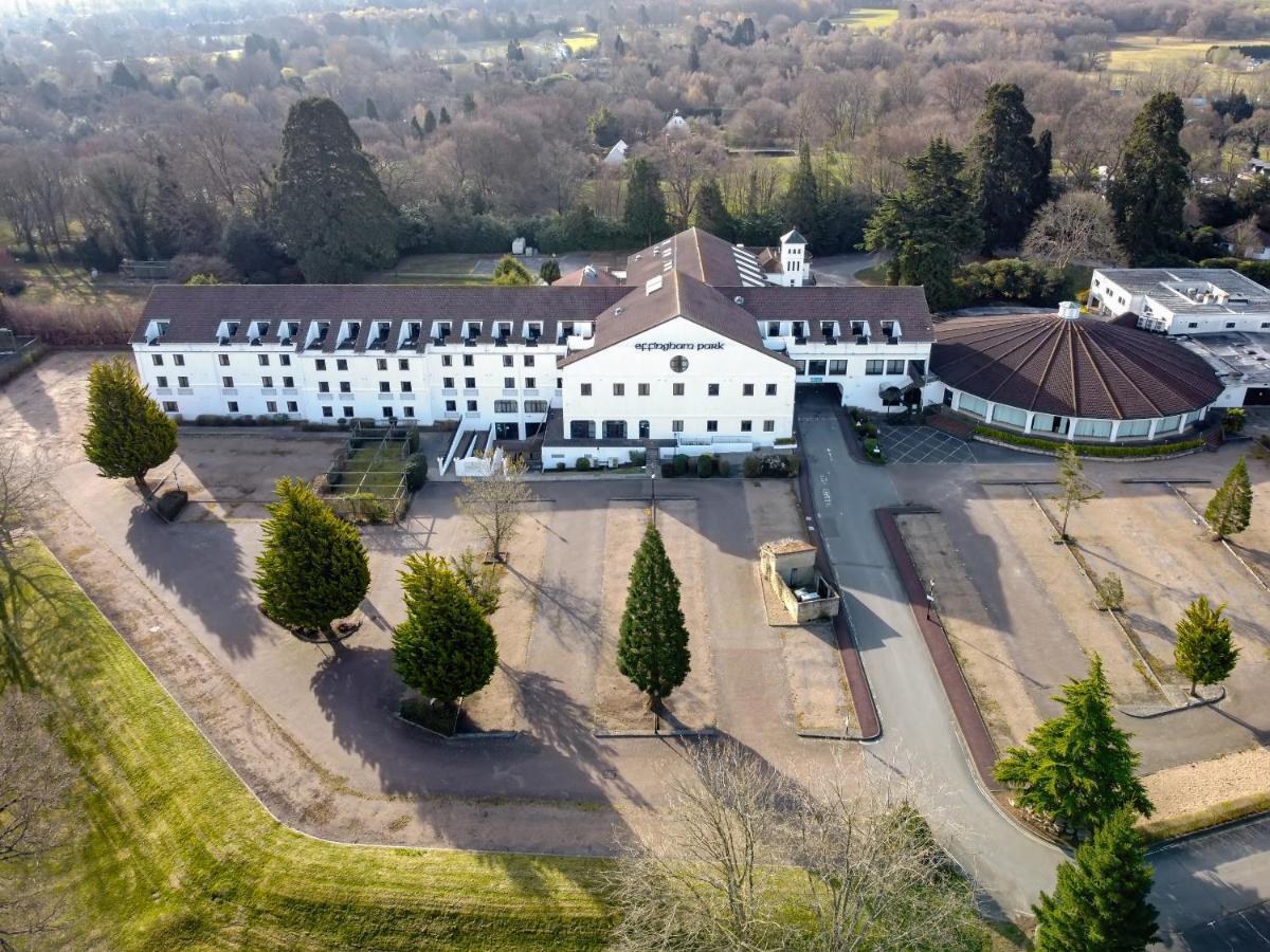 Copthorne Effingham Gatwick Hotel Ngoại thất bức ảnh
