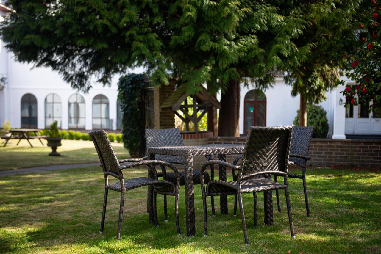 Copthorne Effingham Gatwick Hotel Ngoại thất bức ảnh
