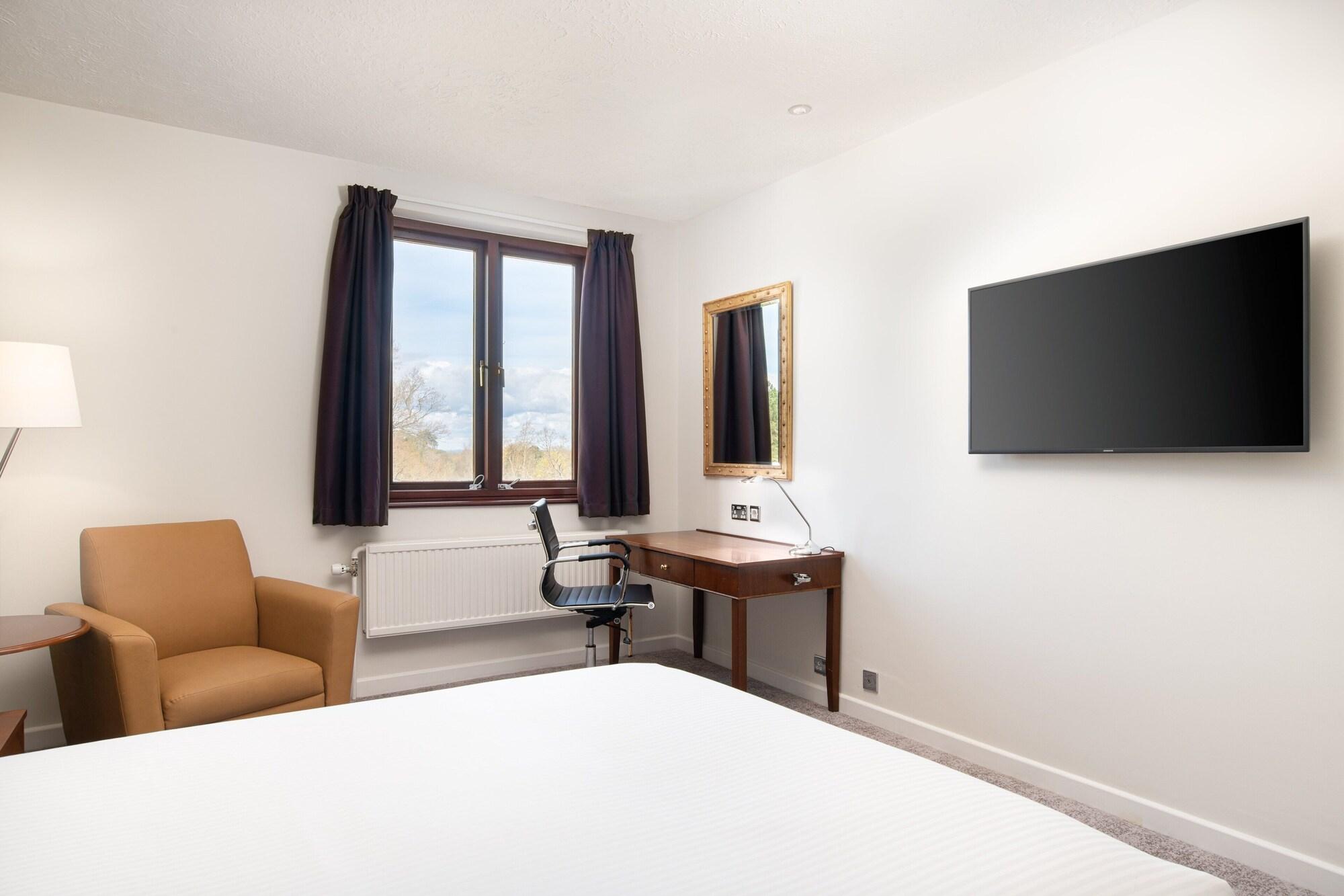 Copthorne Effingham Gatwick Hotel Ngoại thất bức ảnh